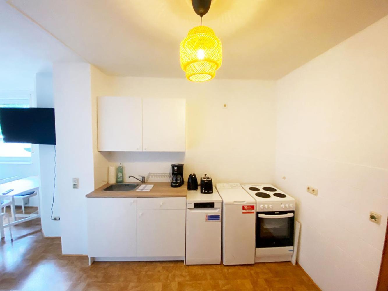 Cozy Apartment In Oberhausen Oberhausen  Buitenkant foto